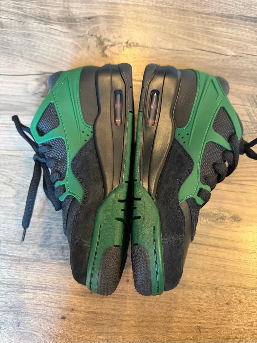 NWOT Kids Air Jordan 4 RM (size 4Y)